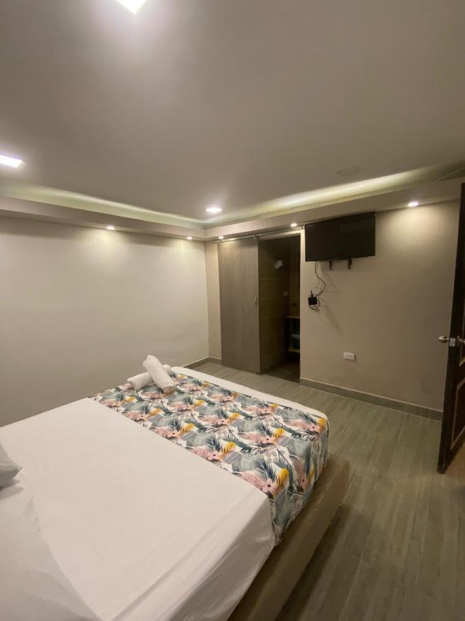 Poblado Living Hotel Medellin Exterior photo